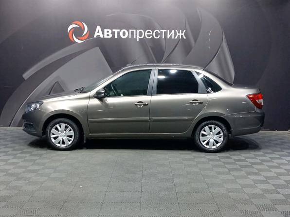 Lada (ВАЗ) Granta I Рестайлинг с пробегом 2019 года, цена 570 000 рублей, 93000 км, седан, Автокод Объявления