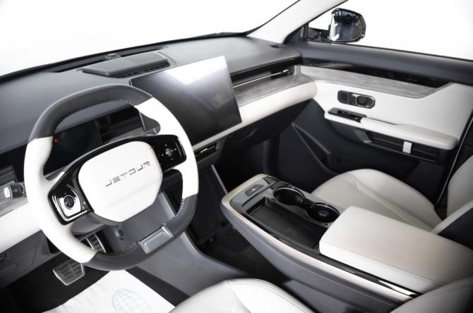 JETOUR DASHING I с пробегом 2023 года, цена 2 029 000 рублей, 41430 км, внедорожник, Автокод Объявления