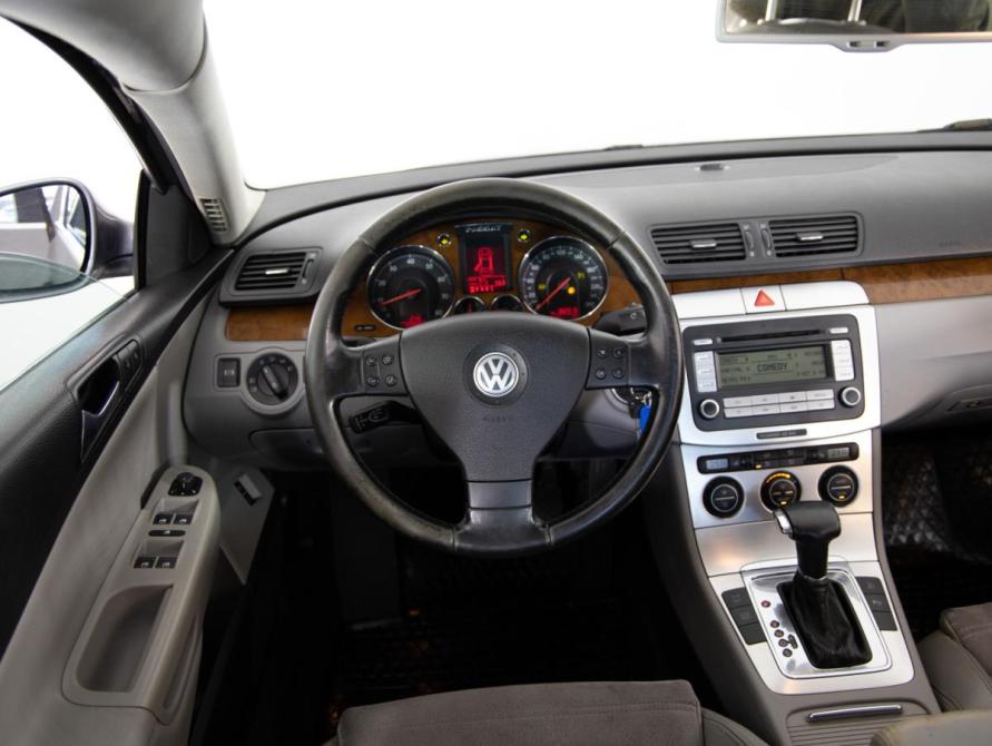 Volkswagen Passat B6 Санкт-Петербург  - изображение 10