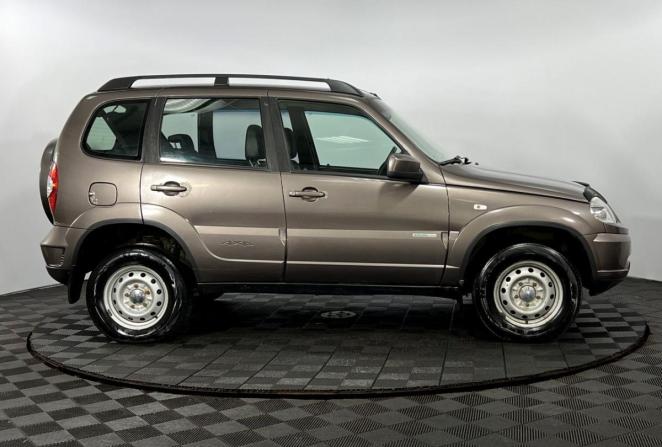 Chevrolet Niva I Рестайлинг с пробегом 2013 года, цена 325 000 рублей, 126396 км, внедорожник, Автокод Объявления