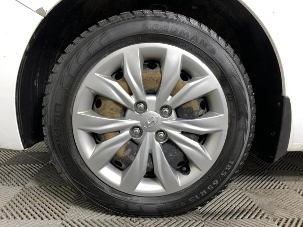 Hyundai Solaris II с пробегом 2019 года, цена 750 000 рублей, 276240 км, седан, Автокод Объявления