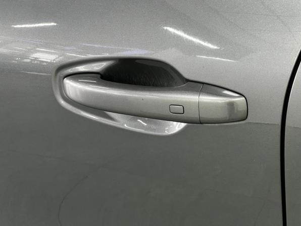 Renault Arkana I с пробегом 2019 года, цена 1 699 000 рублей, 105000 км, внедорожник, Автокод Объявления