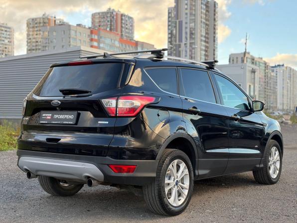 Ford Kuga II Рестайлинг с пробегом 2018 года, цена 1 485 000 рублей, 133000 км, внедорожник, Автокод Объявления