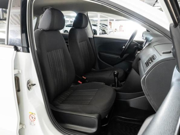 Volkswagen Polo V Рестайлинг с пробегом 2019 года, цена 829 000 рублей, 236547 км, седан, Автокод Объявления
