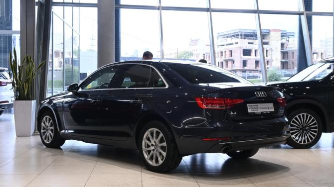 Audi A4 V (B9) с пробегом 2016 года, цена 1 960 000 рублей, 230375 км, седан, Автокод Объявления