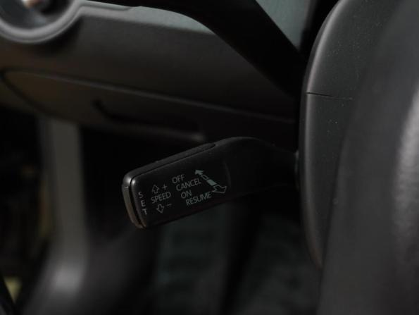 Volkswagen Passat B7 с пробегом 2012 года, цена 999 000 рублей, 182765 км, седан, Автокод Объявления