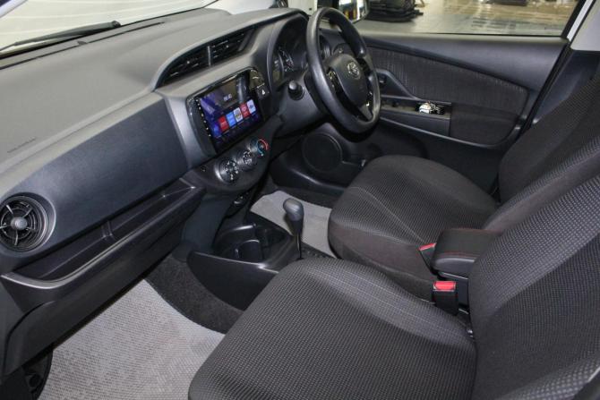 Toyota Vitz III (XP130) Рестайлинг с пробегом 2019 года, цена 959 000 рублей, 94877 км, хэтчбек, Автокод Объявления