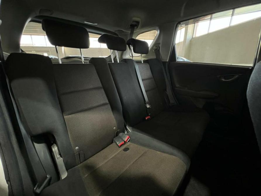 Honda Fit Shuttle I Рестайлинг Оренбург  - изображение 15