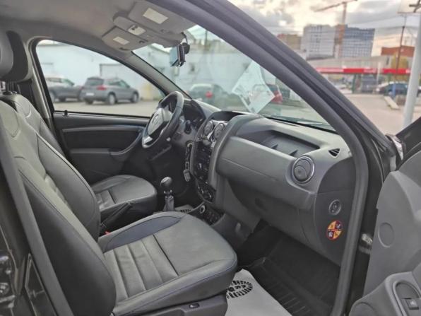 Renault Duster I Рестайлинг с пробегом 2018 года, цена 1 245 600 рублей, 162903 км, внедорожник, Автокод Объявления