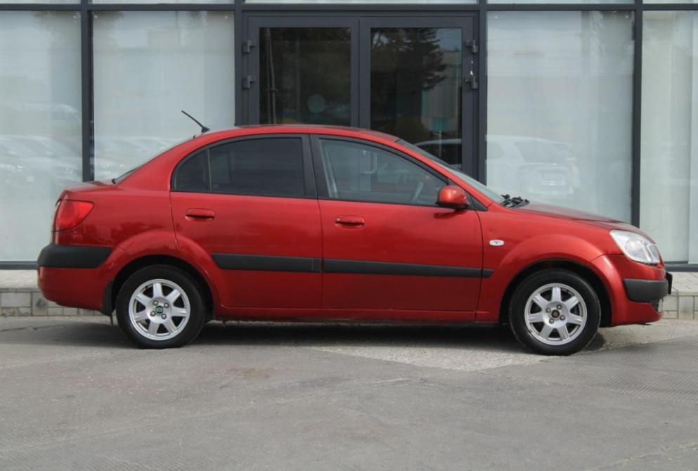 Kia Rio II Саратов  - изображение 4