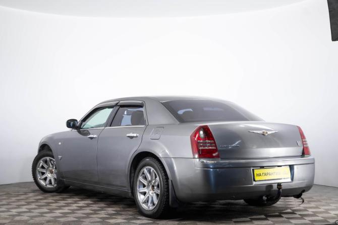 Chrysler 300C I с пробегом 2007 года, цена 1 449 000 рублей, 157000 км, седан, Автокод Объявления