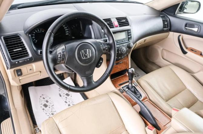 Honda Accord VII Рестайлинг с пробегом 2007 года, цена 1 029 000 рублей, 361586 км, седан, Автокод Объявления