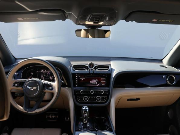 Bentley Bentayga I Рестайлинг с пробегом 2021 года, цена 17 900 000 рублей, 60696 км, внедорожник, Автокод Объявления