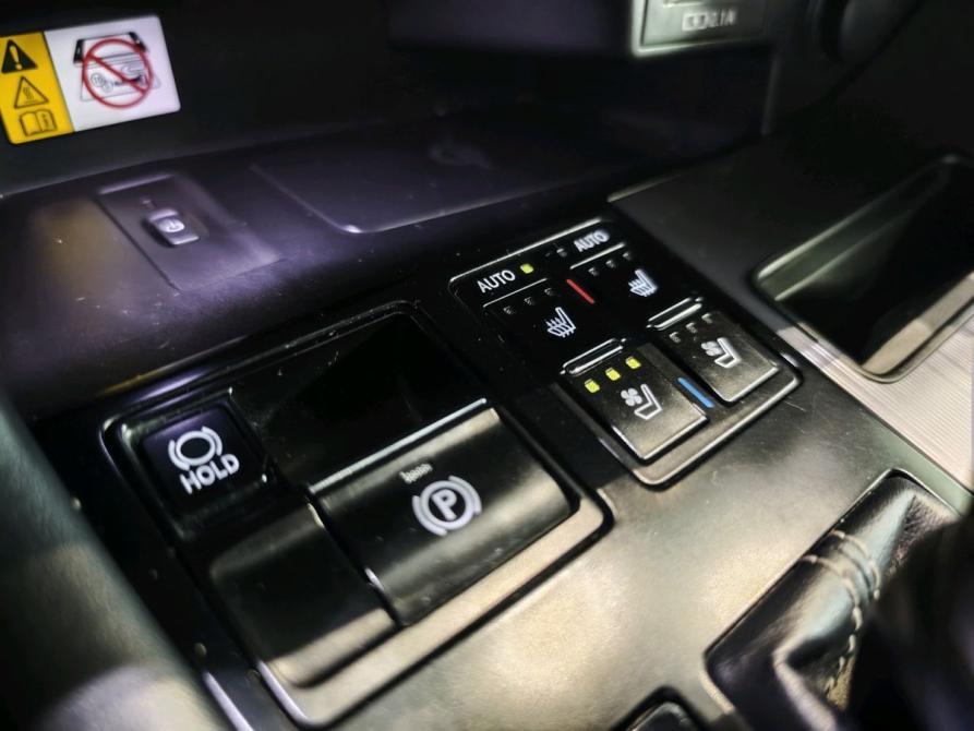 Lexus RX IV Рестайлинг Тюмень  - изображение 16