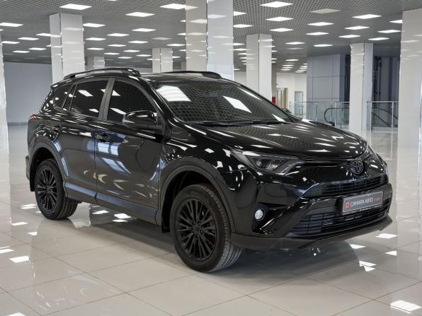 Toyota RAV4 IV (XA40) Рестайлинг с пробегом 2018 года, цена 2 536 000 рублей, 131767 км, внедорожник, Автокод Объявления