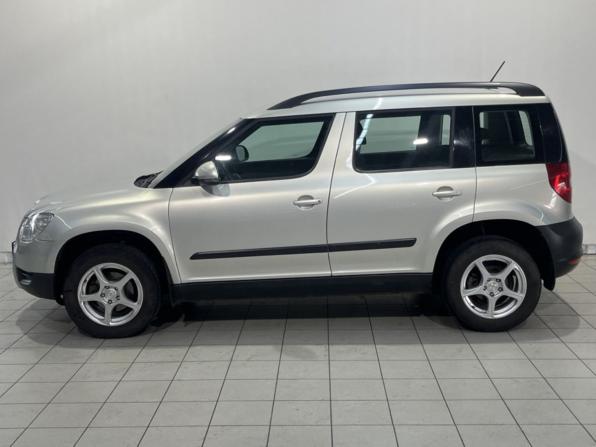Skoda Yeti I с пробегом 2014 года, цена 853 900 рублей, 100478 км, внедорожник, Автокод Объявления