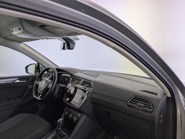 Volkswagen Tiguan II с пробегом 2018 года, цена 2 800 000 рублей, 89711 км, внедорожник, Автокод Объявления