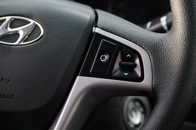 Hyundai Solaris I с пробегом 2013 года, цена 875 750 рублей, 163620 км, седан, Автокод Объявления