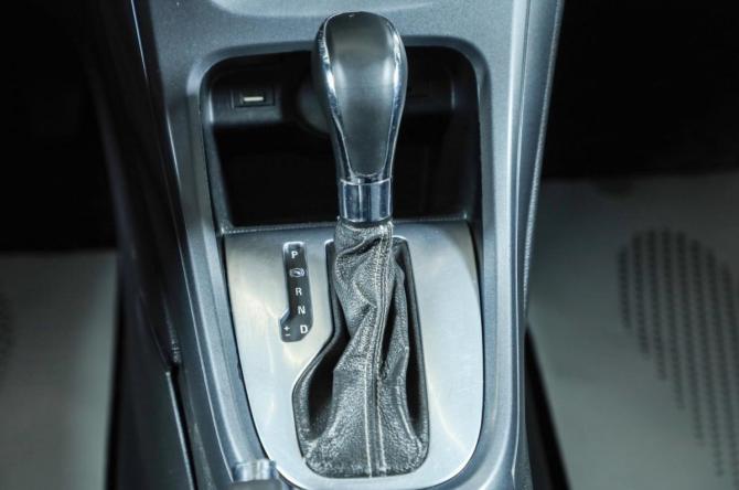 Opel Astra J Рестайлинг с пробегом 2013 года, цена 739 000 рублей, 206000 км, седан, Автокод Объявления
