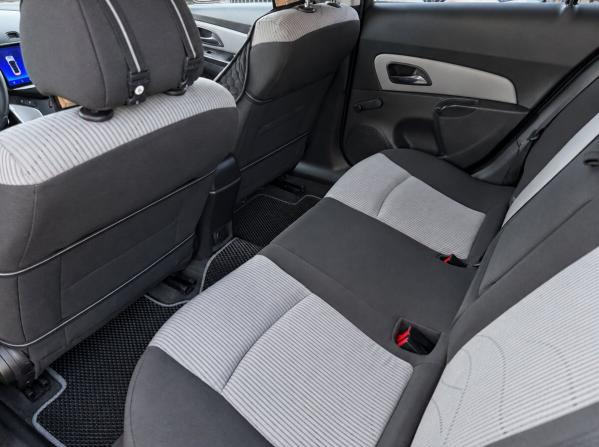 Chevrolet Cruze I Рестайлинг с пробегом 2013 года, цена 799 000 рублей, 178183 км, хэтчбек, Автокод Объявления