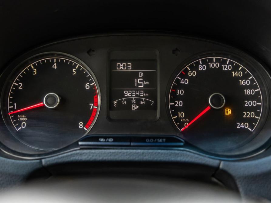 Volkswagen Polo V Рестайлинг Волгоград  - изображение 9