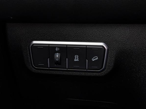 Haval M6 II с пробегом 2024 года, цена 1 798 000 рублей, 17380 км, внедорожник, Автокод Объявления