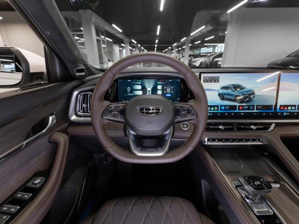 Geely Monjaro I Рестайлинг 2 с пробегом 2025 года, цена 4 200 000 рублей, 15 км, внедорожник, Автокод Объявления