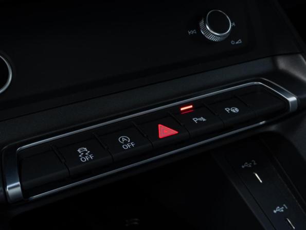 Audi Q3 III (FJ) с пробегом 2026 года, цена 3 880 000 рублей, 8 км, внедорожник, Автокод Объявления