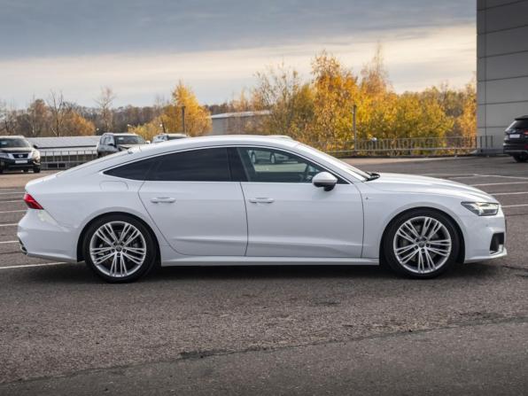 Audi A7 II (4K) с пробегом 2018 года, цена 4 500 000 рублей, 107046 км, лифтбек, Автокод Объявления