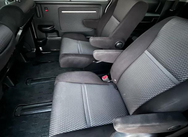 Honda Stepwgn V с пробегом 2015 года, цена 1 999 900 рублей, 141514 км, минивэн, Автокод Объявления