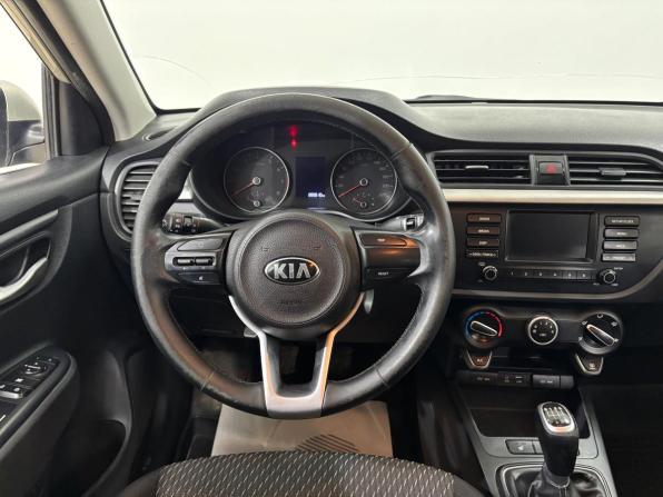 Kia Rio IV с пробегом 2018 года, цена 845 000 рублей, 285000 км, седан, Автокод Объявления