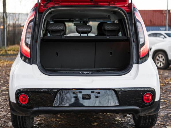 Kia Soul II Рестайлинг с пробегом 2018 года, цена 1 450 000 рублей, 169744 км, хэтчбек, Автокод Объявления