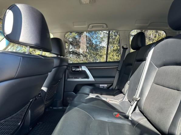 Toyota Land Cruiser 200 Series Рестайлинг 1 с пробегом 2013 года, цена 4 670 000 рублей, 94485 км, внедорожник, Автокод Объявления