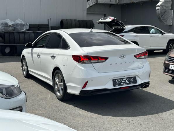 Hyundai Sonata VII (LF) Рестайлинг с пробегом 2019 года, цена 1 899 900 рублей, 102380 км, седан, Автокод Объявления