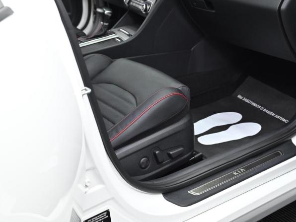 Kia Optima IV Рестайлинг с пробегом 2020 года, цена 2 249 000 рублей, 79000 км, седан, Автокод Объявления