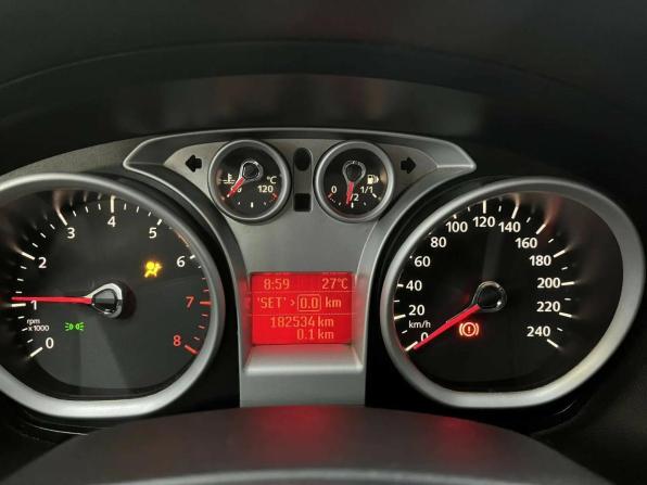 Ford Focus II Рестайлинг с пробегом 2010 года, цена 500 000 рублей, 182000 км, хэтчбек, Автокод Объявления