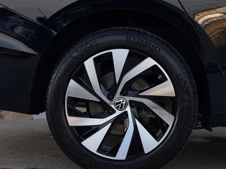 Volkswagen Passat (North America and China) Pro I Самара  - изображение 11