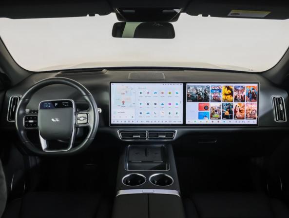 Li Auto (Lixiang) L7 I с пробегом 2023 года, цена 6 390 000 рублей, 15000 км, внедорожник, Автокод Объявления
