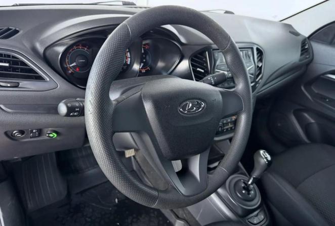Lada (ВАЗ) Vesta I с пробегом 2018 года, цена 830 000 рублей, 90050 км, седан, Автокод Объявления
