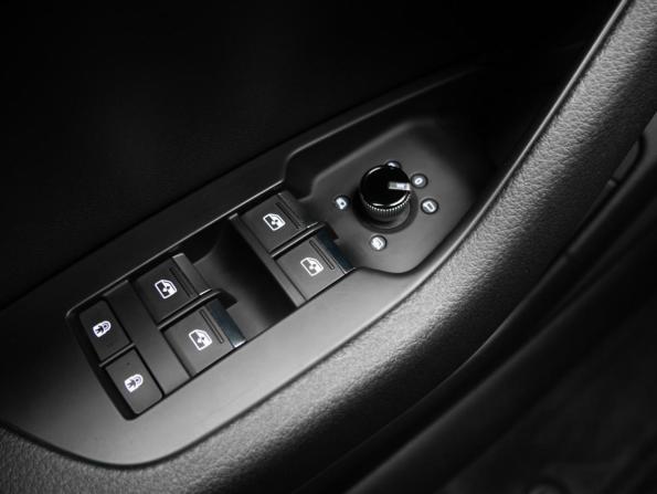 Audi A6 V (C8) с пробегом 2019 года, цена 3 890 000 рублей, 87629 км, седан, Автокод Объявления