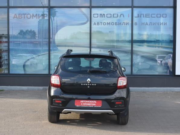 Renault Sandero II с пробегом 2017 года, цена 1 030 000 рублей, 57368 км, хэтчбек, Автокод Объявления