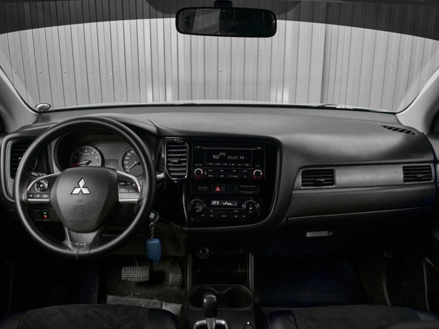 Mitsubishi Outlander III Екатеринбург  - изображение 11