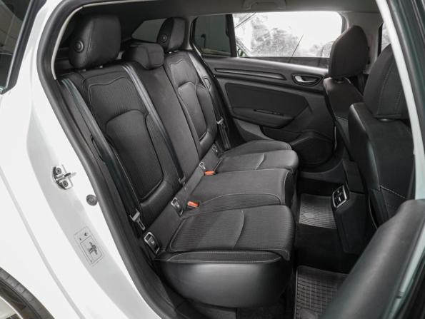 Renault Megane IV с пробегом 2019 года, цена 1 399 000 рублей, 152678 км, универсал, Автокод Объявления