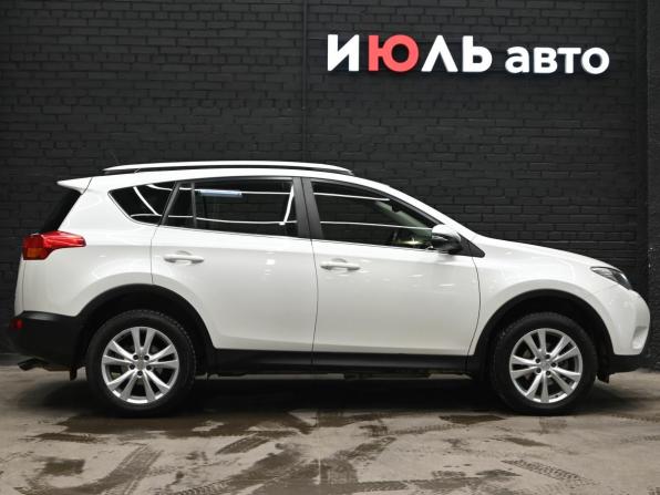 Toyota RAV4 IV (XA40) с пробегом 2014 года, цена 1 875 000 рублей, 235705 км, внедорожник, Автокод Объявления