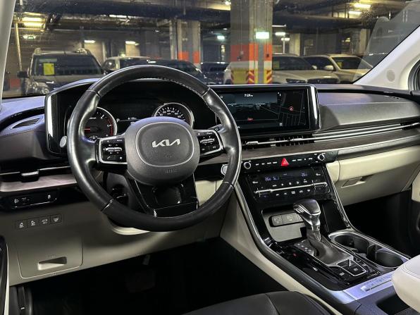 Kia Carnival IV с пробегом 2023 года, цена 3 800 000 рублей, 58505 км, минивэн, Автокод Объявления