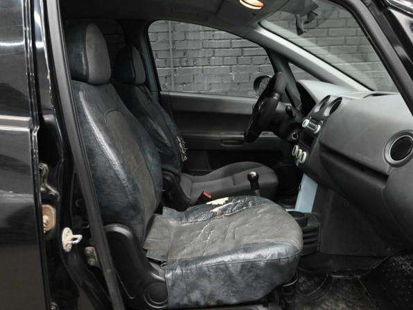 Mitsubishi Colt VI (Z20/Z30) с пробегом 2006 года, цена 365 000 рублей, 208406 км, хэтчбек, Автокод Объявления
