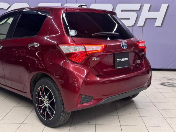 Toyota Vitz III (XP130) Рестайлинг с пробегом 2017 года, цена 1 069 000 рублей, 160752 км, хэтчбек, Автокод Объявления