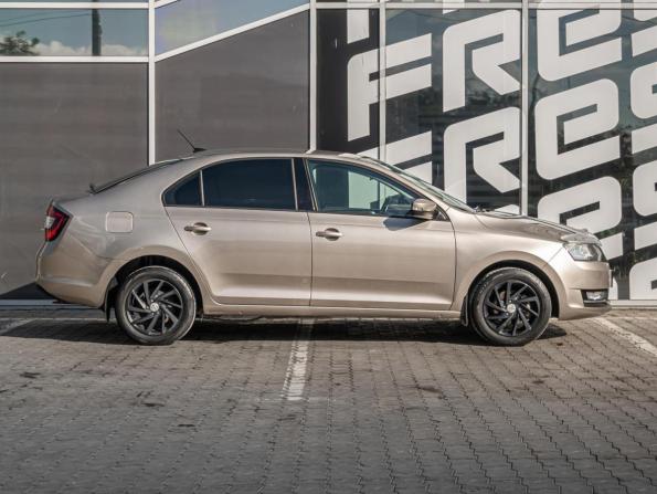 Skoda Rapid I Рестайлинг с пробегом 2019 года, цена 1 400 000 рублей, 108471 км, лифтбек, Автокод Объявления