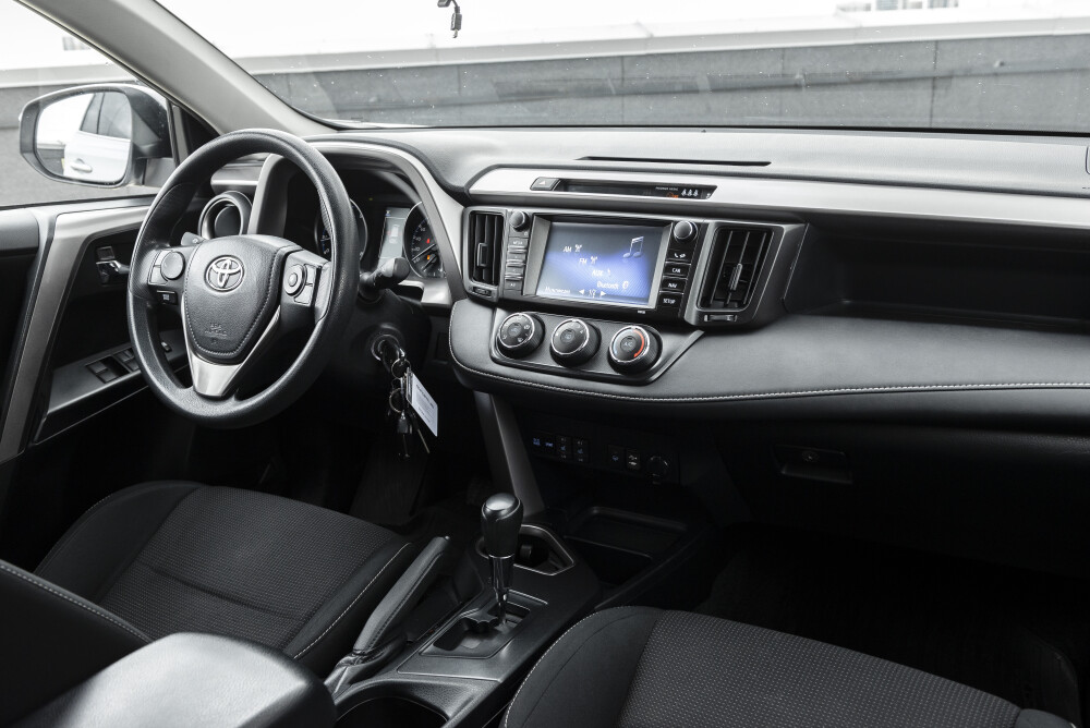 Toyota RAV4 IV (XA40) Рестайлинг Казань  - изображение 12