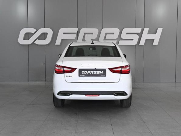 Lada (ВАЗ) Vesta I Рестайлинг (NG) с пробегом 2024 года, цена 1 280 000 рублей, 40005 км, седан, Автокод Объявления